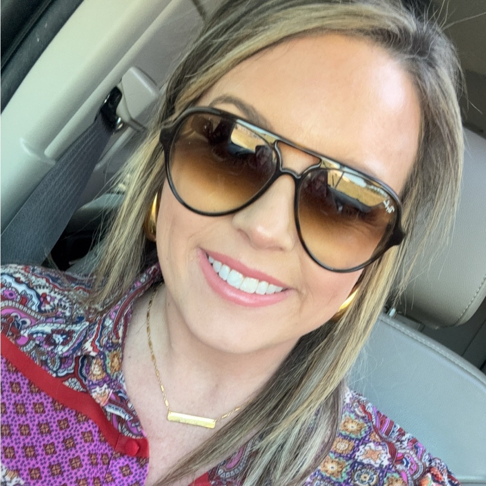 Meet your Posher, Jennifer